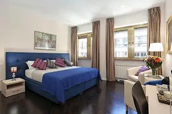 Suites Rome Casa de hóspedes 4*